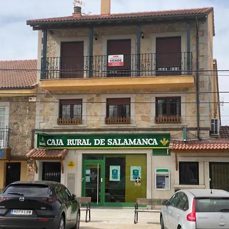 El Nido De Gredos Cuco Con Chimenea * Navarredonda de Gredos